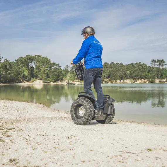 Segway autour des lacs bleus