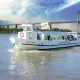 Bateau naviguant sur la Garonne pour les croisière Burdigala