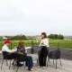 Dégustation sur la terrasse lors du circuit Route du Patrimoine